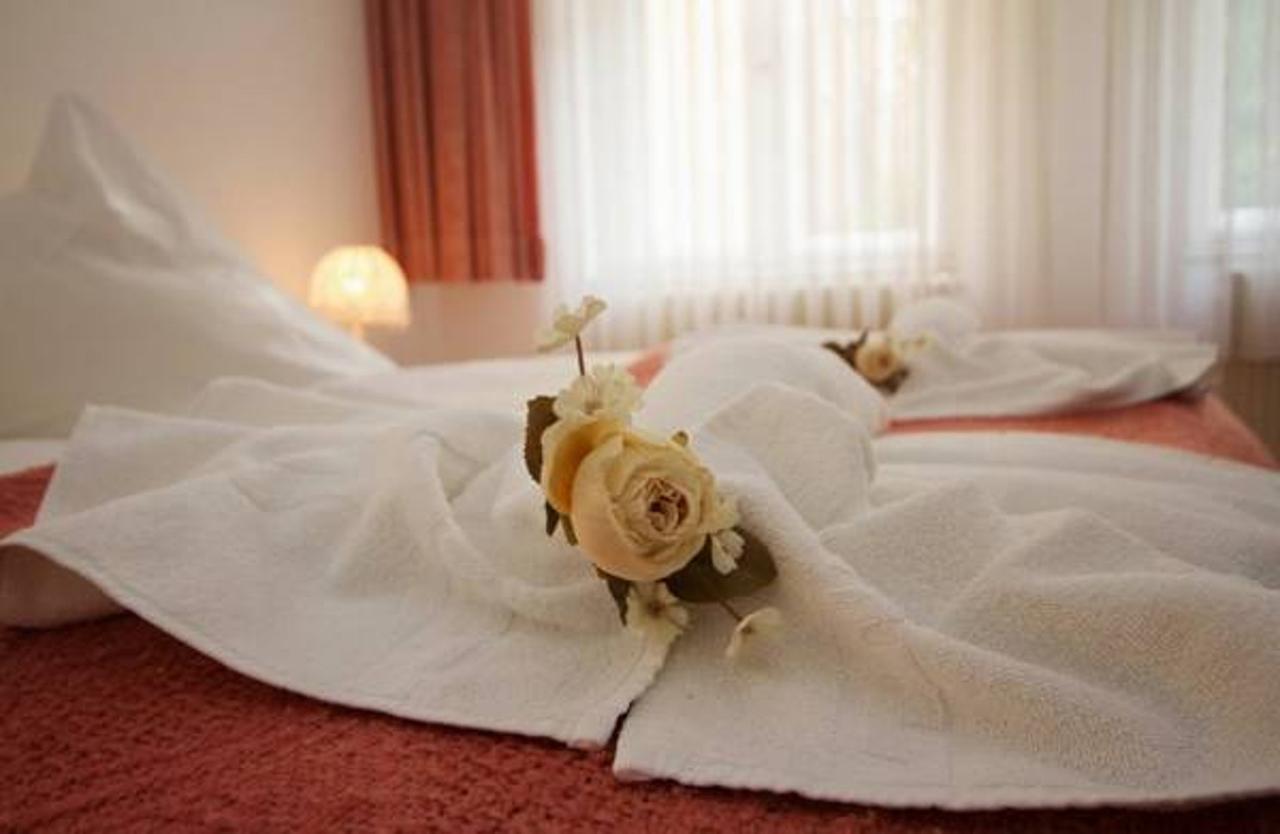 Hotel Altstadt Spandau Seeburg  외부 사진